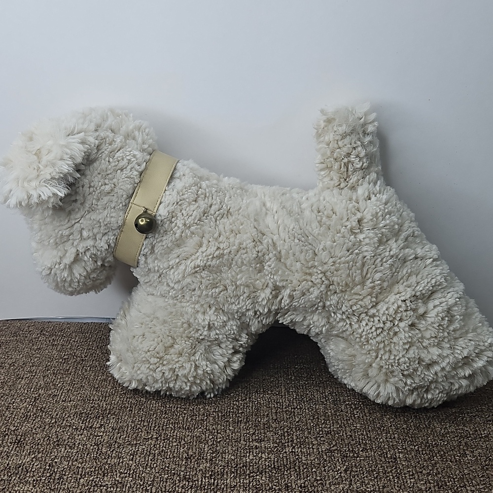 Pottery Barn Dog Doodle Faux Fur Pillow w/ Bell Golden Doodle - Picture 2 of 5